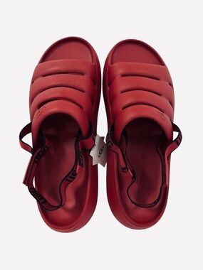Ugg Australia M Sport Yeah Cushioned Sandals w/Removable Strap Red Mens Size 13